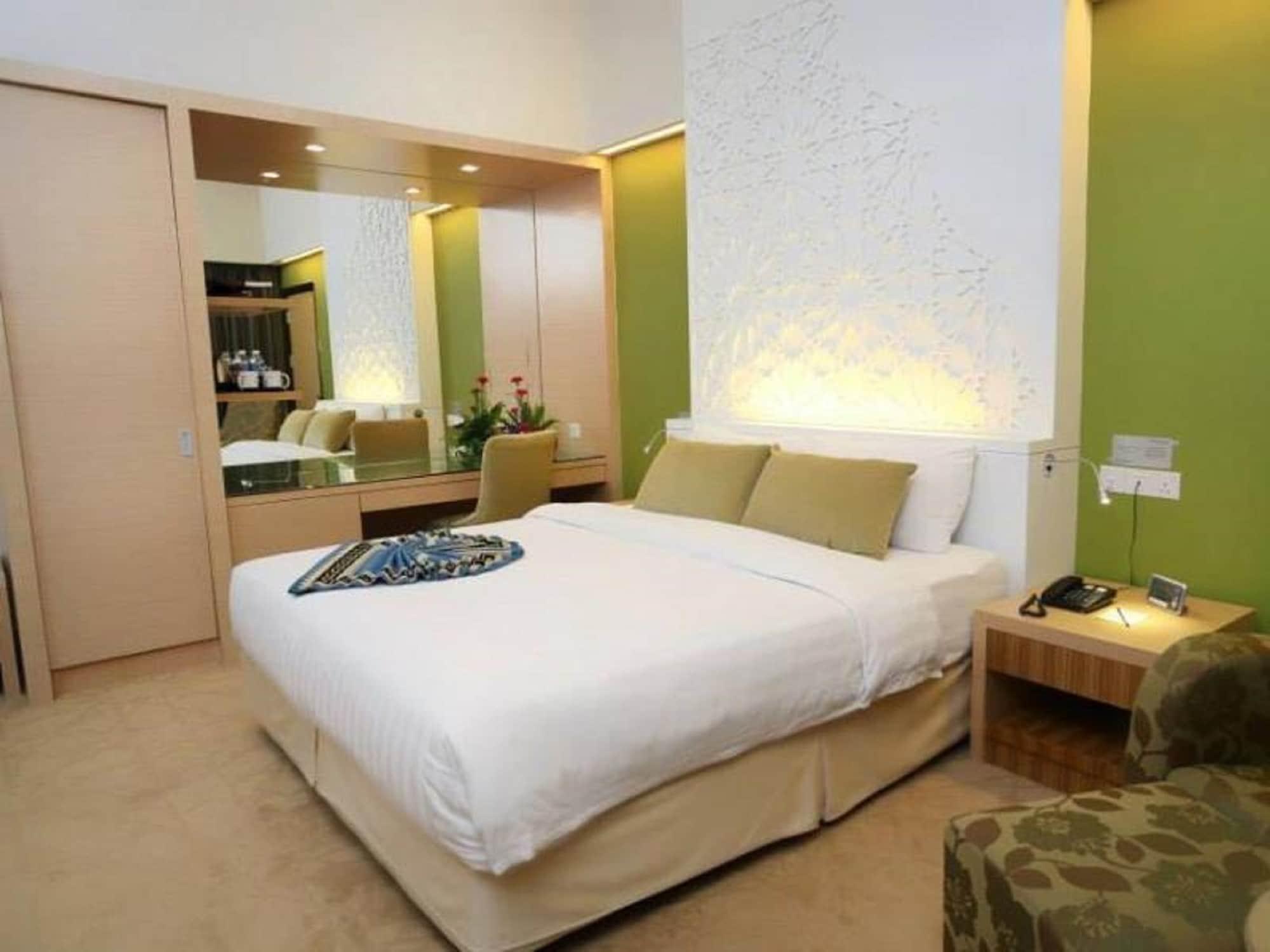 Raia Hotel Kota Kinabalu Extérieur photo