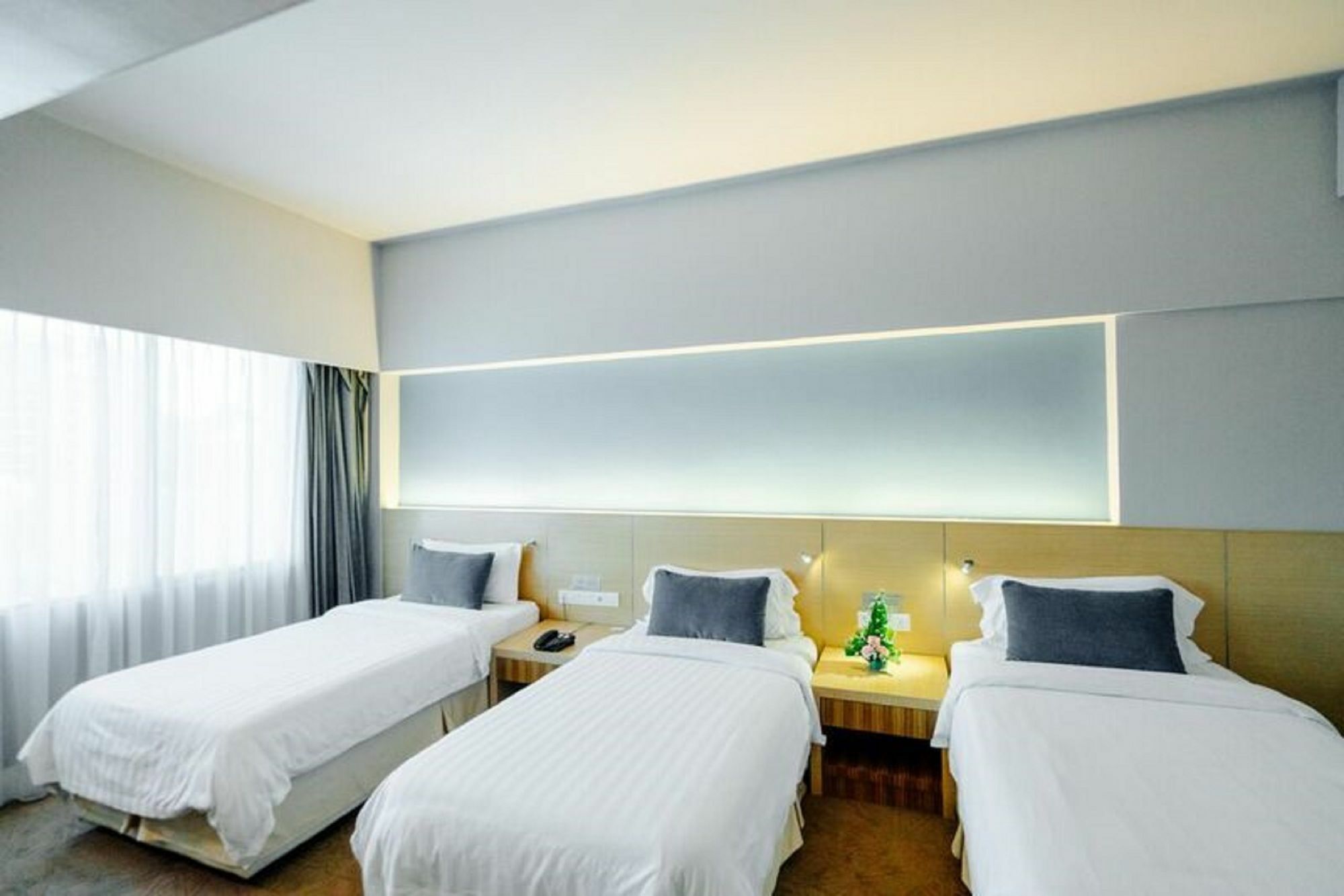 Raia Hotel Kota Kinabalu Extérieur photo
