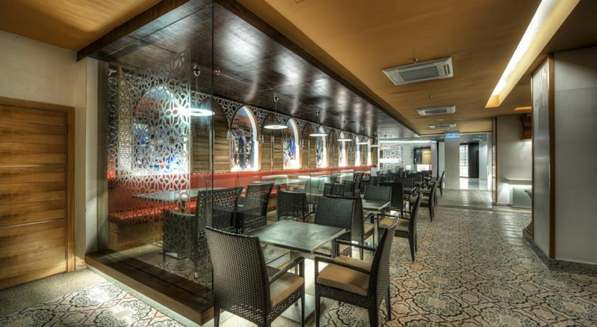 Raia Hotel Kota Kinabalu Extérieur photo